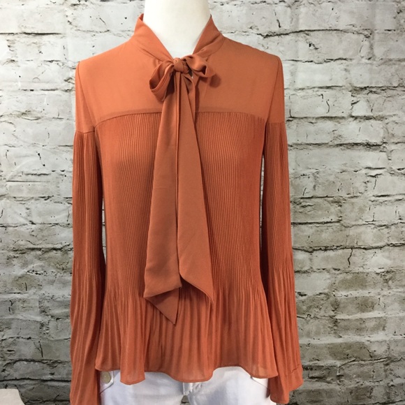 ILY COUTURE * Top with pleats and tie - Picture 7 of 8